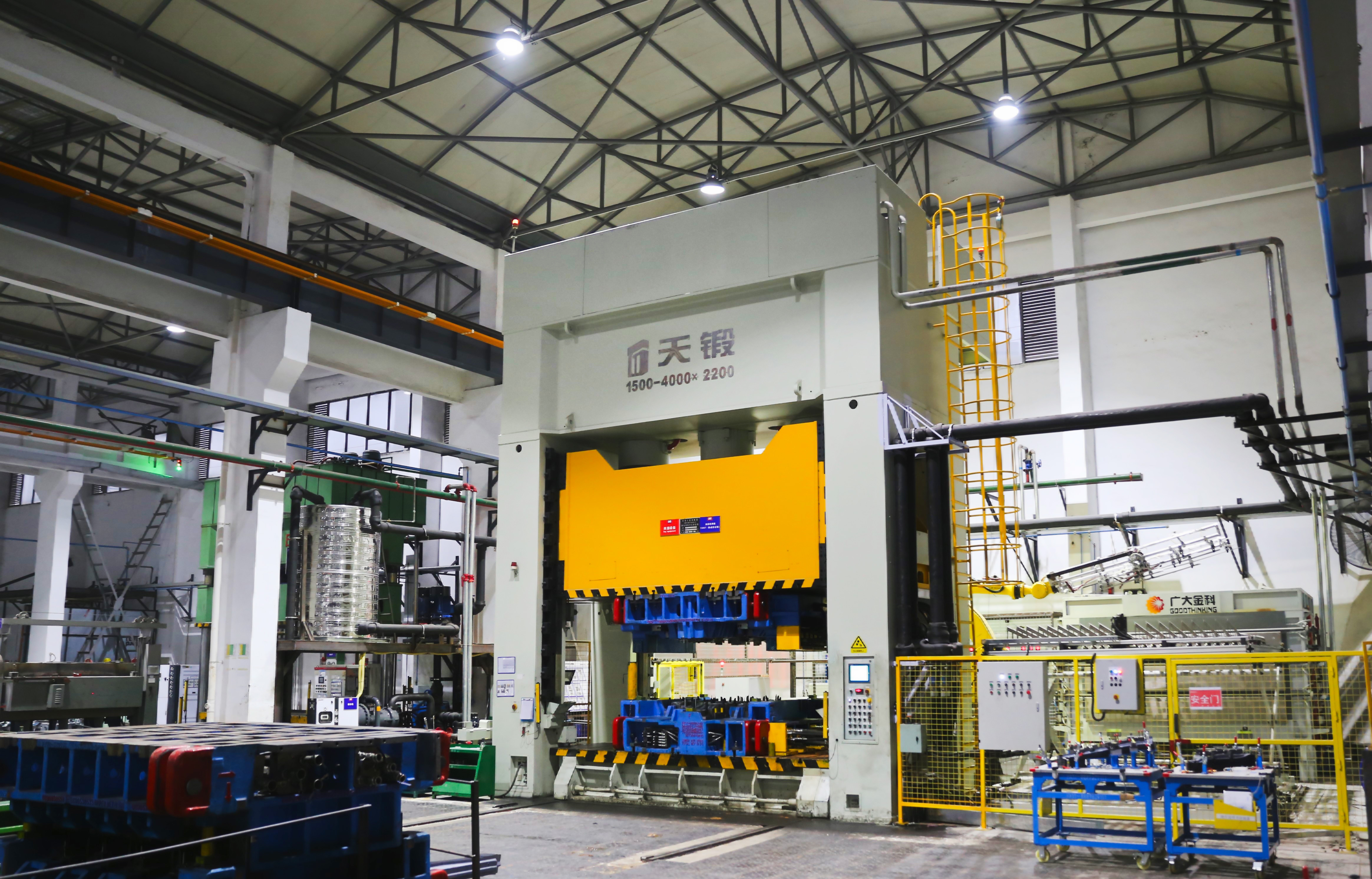 2.1.3热成型自动化